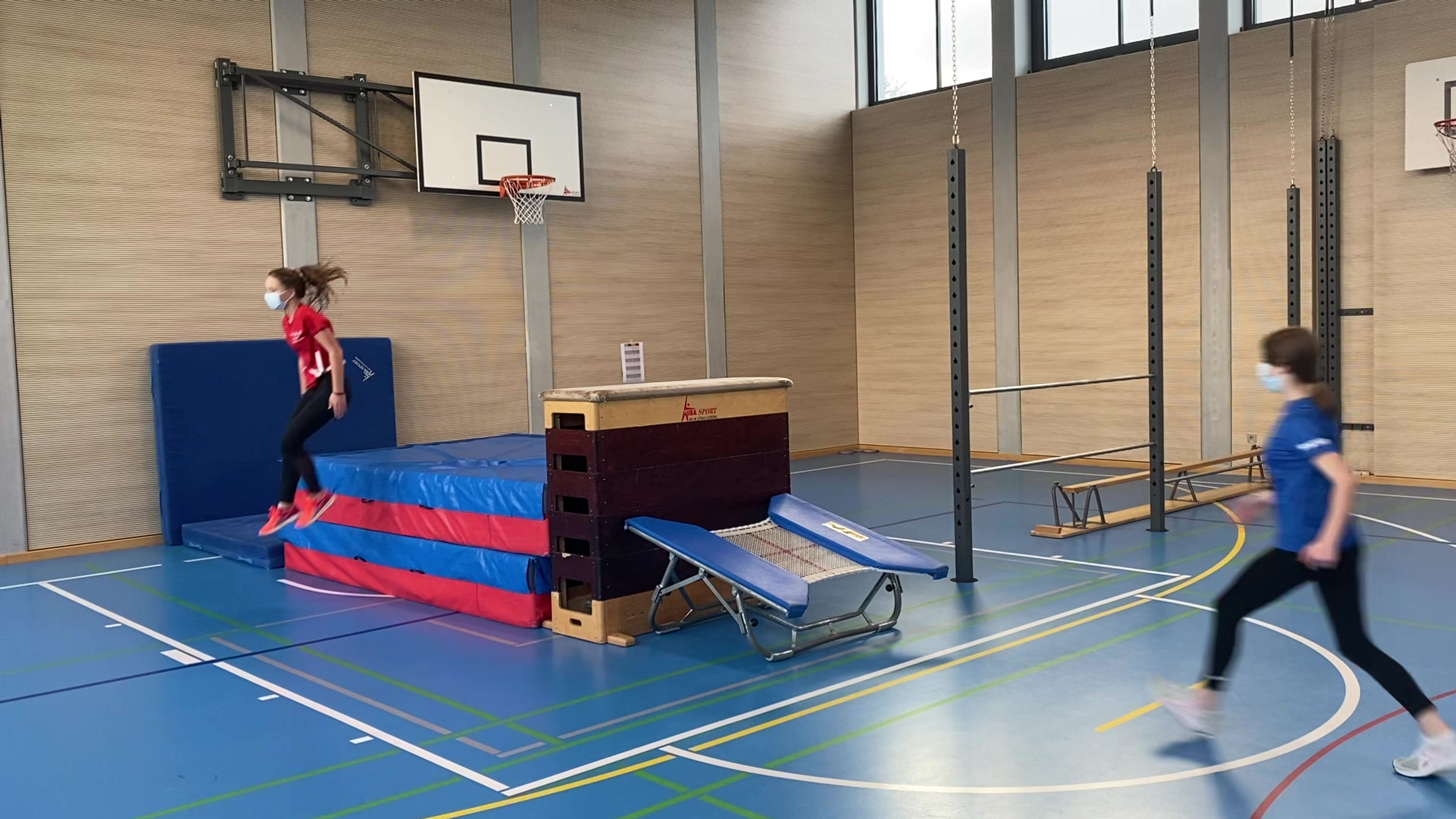 s1d_sprung über kasten - 6 elemente